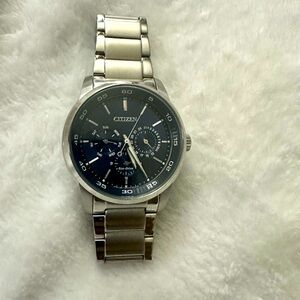 Worn twice like new citizen echo drive navy and silver watch